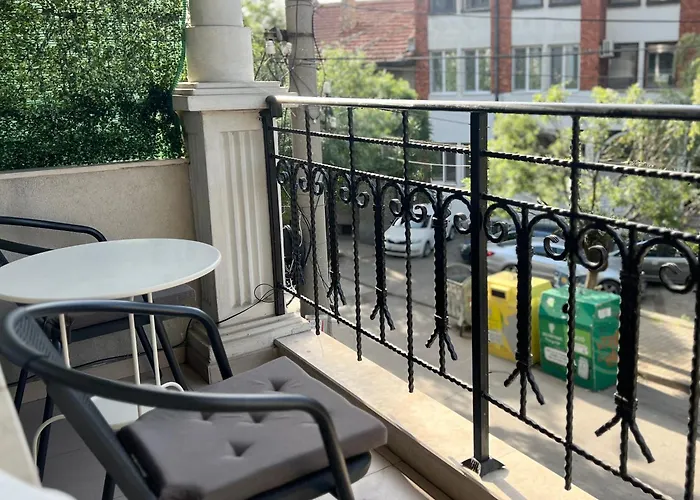 In&p - Location ヴェリコ・タルノヴォ